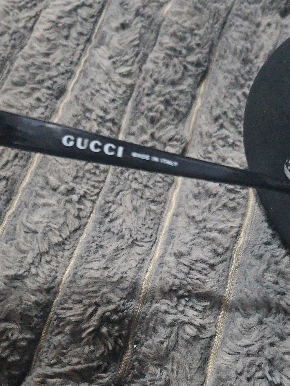 Gucci 90s Designer Sunglasses ( Read )